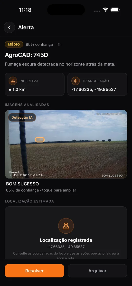 Detalhe do alerta no celular, com a fumaça marcada pela IA